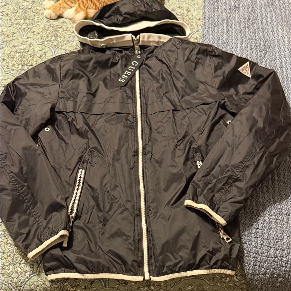 NWT GUESS Black and white Hooded Rain Jacket